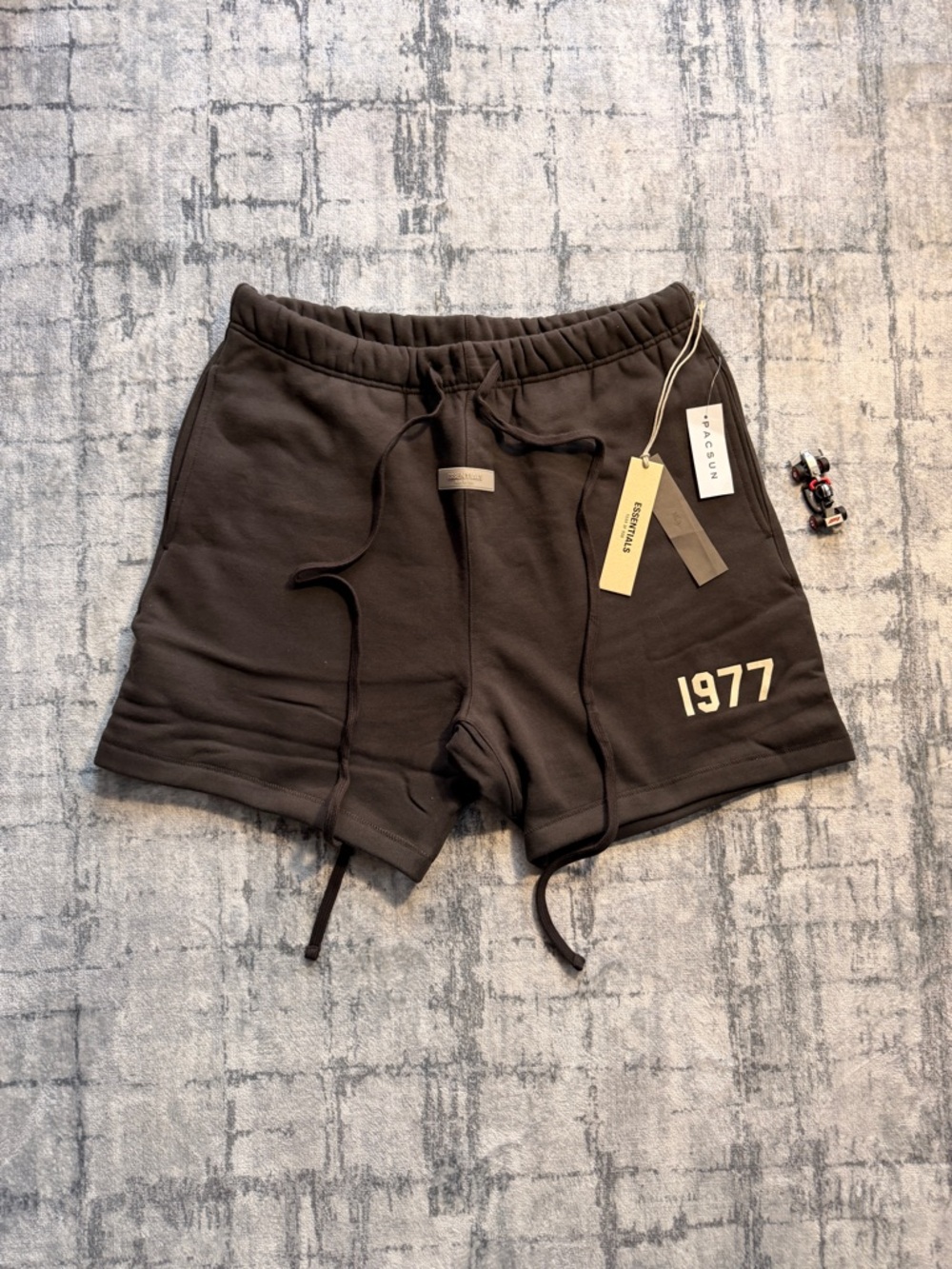 Fear of God Essentials Shorts 1977
